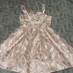 Rare Editions Pink Leaf Pattern Formal Dress